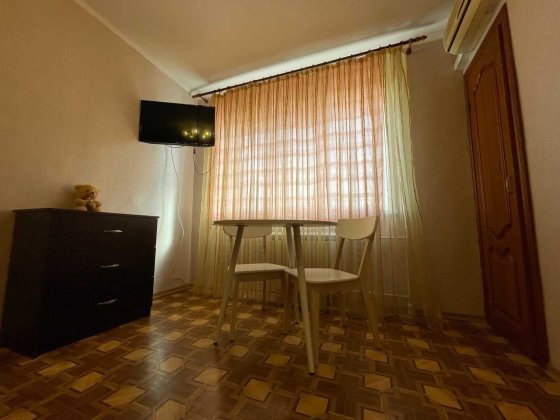 Продажа 3кк с хорошим ремонтом на ул.Большая Морская 2 Николаев