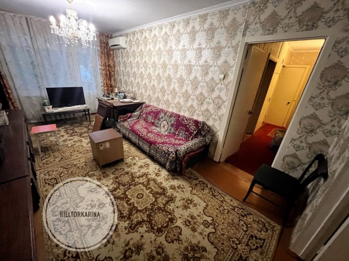 Продажа 3к квартири пр.Миру/пл.Перемоги на 6 покерсі з 9 - фото 1