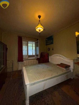 ПРОДАМ велику 2-кімнатну квартиру біля Парку Горького, вул. Варненська - фото 1