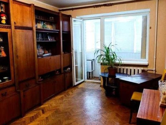 Продам 1 комнатную квартиру на Новых Домах, Коммунальный  рынок Харьков