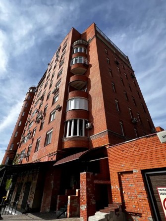 Продаж квартири-офісу у центрі міста - фото 1