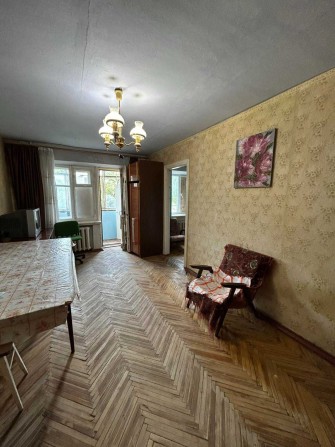 3 кк 2/5 кирп ул.Адмиральская-Гражданская 59/41/6 паркет г/кол б/заст. - фото 1