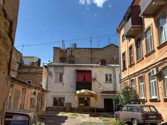 Продам 3 х комнатную квартиру исторический центр Одесса