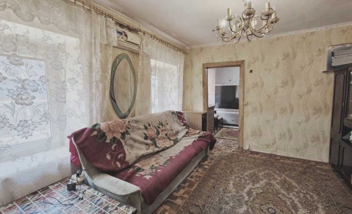 Продам 2х комн. квартира , Молдаванка, Центр города. Рядом с рынком. - фото 1