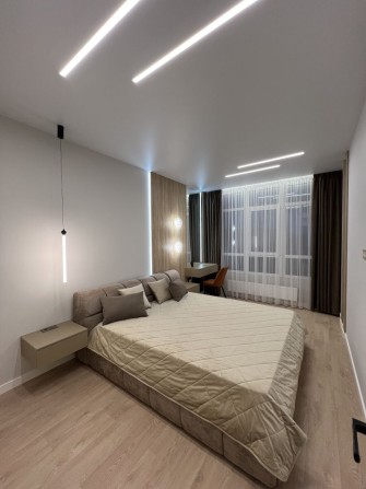 От собственника без комиссии новая дизайнерская квартира! ЖК Атмосфера - фото 1