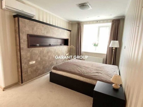 Простора квартира біля моря / парк Перемоги Одеса