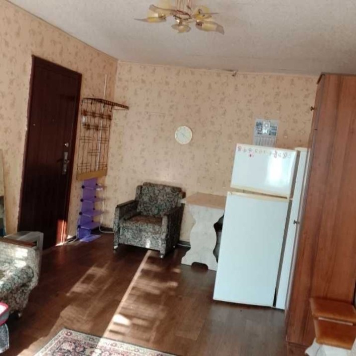 Продам гостинку 5 минут м.Заводская(404426) - фото 1