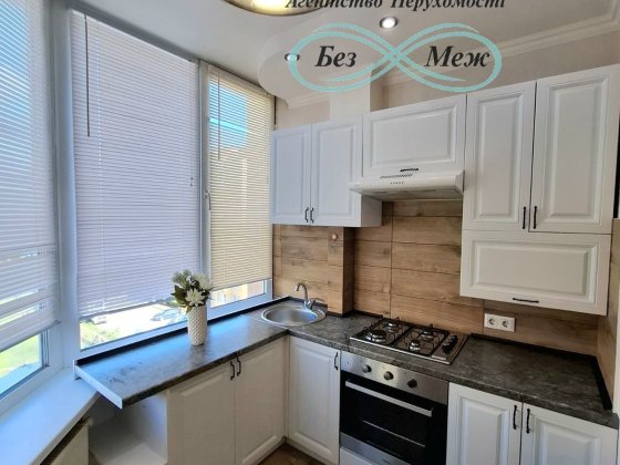 Продаж укомплектованої 1 кім квартири в ЖК Софія,  Братська 12 Софіївська Борщагівка