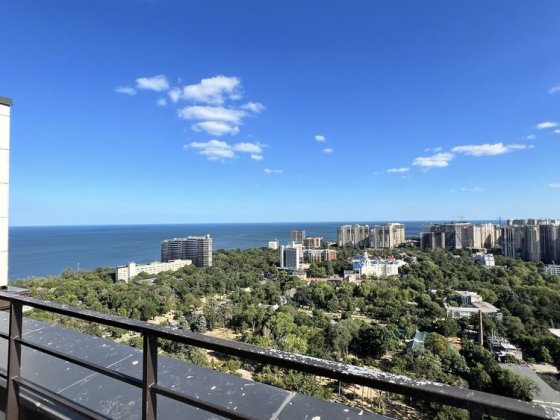 Эксклюзивный вариант с террасой в ЖК Олимпийский , парк Победы Одесса