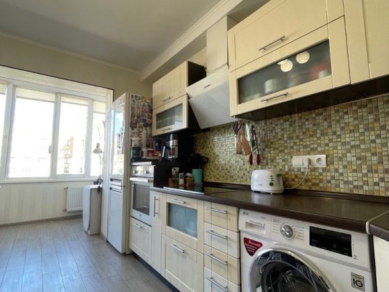 ЖК Щасливий двохкімнатна квартира з ремонтом! Петропавловская Борщаговка