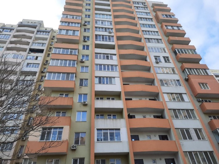 Продам 3х комнатную квартиру, Пишоновская, новый дом - фото 1