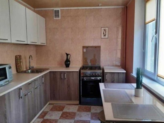 Продается 3ком 5/9  ул Гвардейцев Широнинцев Харків