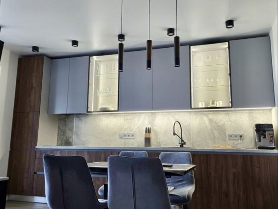 ‼️ЖК ЛАЗУРНЫЙ ‼️Эксклюзивная ! СУПЕР ! 90м2 ! Дизайнерский ремонт Харьков