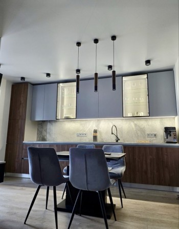 ‼️ЖК ЛАЗУРНЫЙ ‼️Эксклюзивная ! СУПЕР ! 90м2 ! Дизайнерский ремонт - фото 1