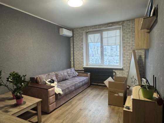 Продаю 3 комнатную квартиру Алексеевка, пр.Людвига Свободы,31 Харьков