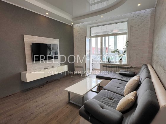 87тыс.$ Квартира с ремонтом в центре 90 м2/ Научная / Чичибабина Харьков