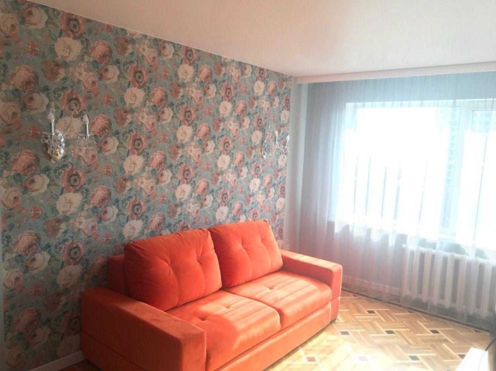 3-ком .69 м2. Ремонт, заменена вся электрика и сантехника. Шишкина. - фото 1