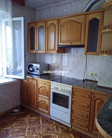 Простора трикімнатна квартира для комфортного життя - фото 1