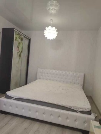 Продам 1 ком. квартиру в ЖК Мира, метро Масельского (22315) - фото 1