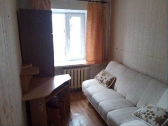 Продам 1-к.гостинку м.Армейская 2 мин со своими службами Харків