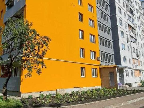 Продам 3х квартиру под  Ваш ремонт ул Наталии Ужвий метро Салтовское Харьков