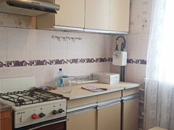 Продам 1 к квартиру 36 кв м Первый дом от метро "Салтiвська" Харків