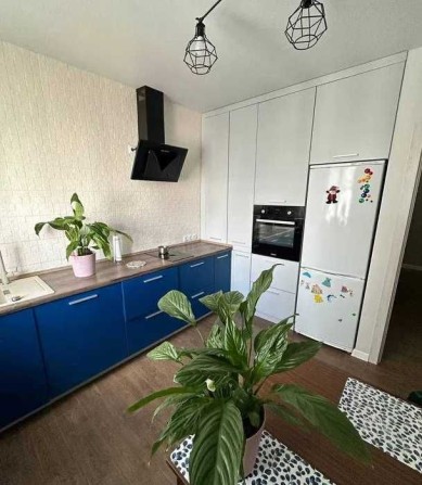 Продам 3-х к. квартиру в ЖК Мира-1. Метро Масельского. 80м2 - фото 1