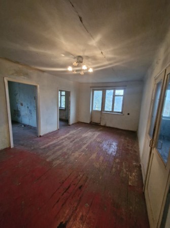 Продам 3х комнатную Бульвар Юрьева - фото 1