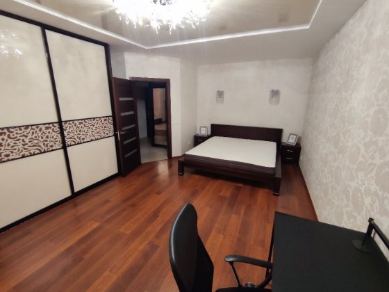 Продам квартиру в Харкові, вул. Залеська 5 Харків