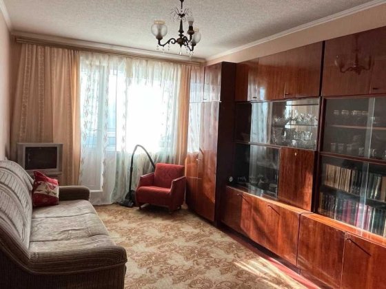 1m 2 комн квартира Салтовка Валентиновская 521 метро Студенческая Харьков