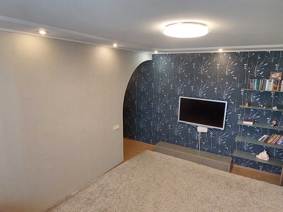 Продам 3 комн кв с капремонтом, метро Ботсад  и 23 Августа , Канатка Харків