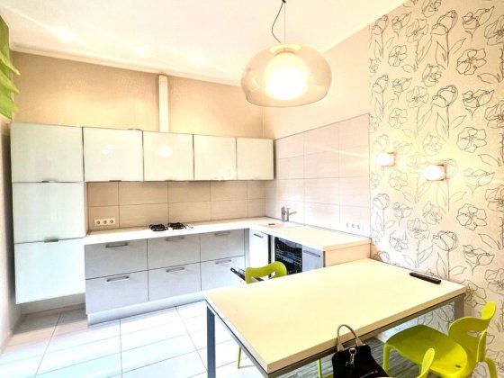 Продам 6к квартиру Центр Университет ул. Мироносицкая 15 Харків