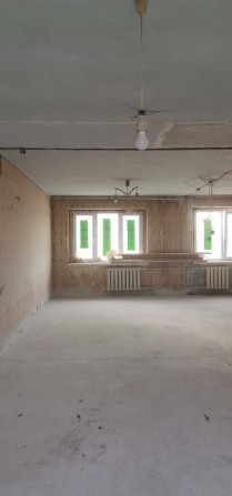 Продам двухкомнатную квартиру круг 602 м-рн - фото 1