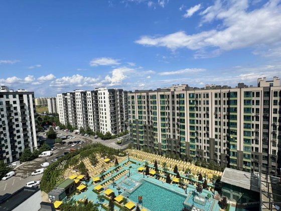 У Квартал. Ексклюзивна ДВОРІВНЕВА квартира з виглядом на басейн.5 кімн Софіївська Борщагівка