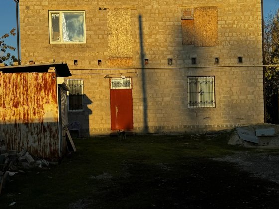 Дом 360м2 ул. Звейнека рн. Таксопарка Луганськ