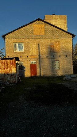 Дом 360м2 ул. Звейнека рн. Таксопарка - фото 1