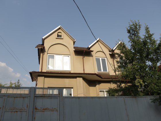 Дом 600м2 рн. Кавказский Двор Луганськ