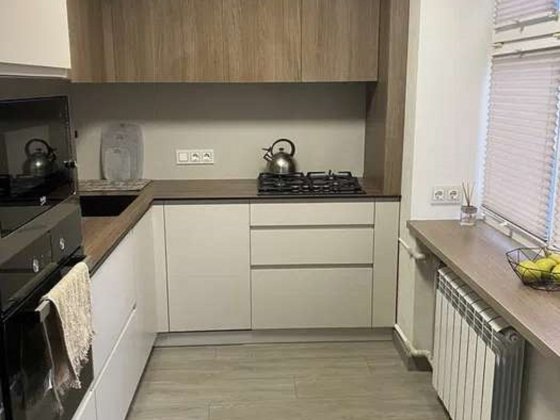 Продаж 2-к квартири вул.Братиславська 14 Деснянський район Київ