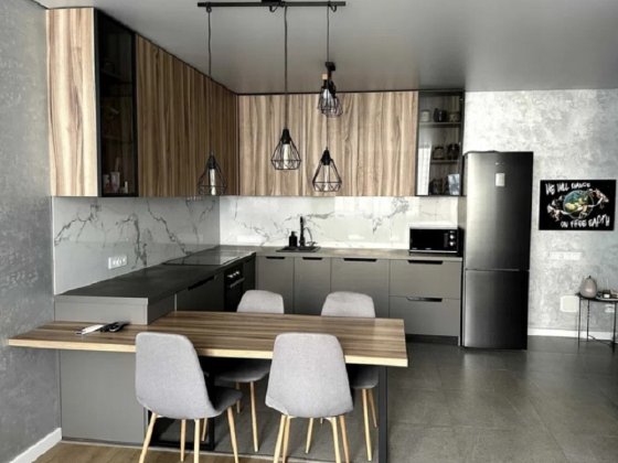 Продаж 3 кімнатної квартири на вул. Є.Сверстюка 6в Київ