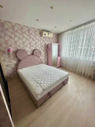 Продається 1-кімнатна квартира А. Ахматової, 30 метро Осокорки, Дарницький район - фото 1