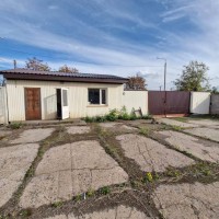 Продаж території + будівлі для бізнесу. Виробничі приміщення. Кривий Ріг