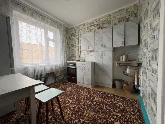 Сдаю 2 кімнатну квартиру! Лівий берег, 10 район! Кам'янське