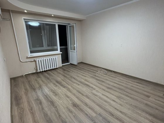 Сдам 2х комнатную квартиру на левом берегу, 1мкр Кам'янське