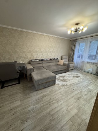 Оренда 3 кімн. квартири з індивідуальним опаленням, ремонтом - фото 1