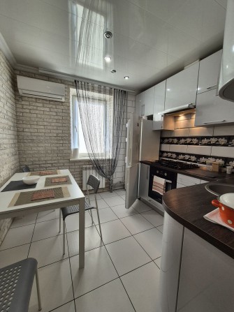 Здам 2-к квартиру, на 11  МКР. - фото 1