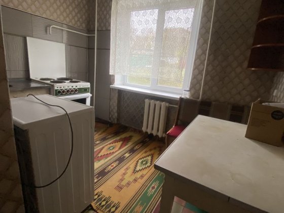 Сдаётся ОДНОкомнатная, 2й этаж, за "Украиной" Каменское