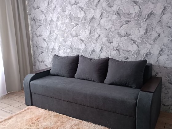 Здам 2-кім.квартиру на довгий строк,від хазяйки!!! Каменское