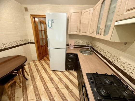 Сдам в аренду 2 х комнатную квартиру, левый берег. А Кам'янське