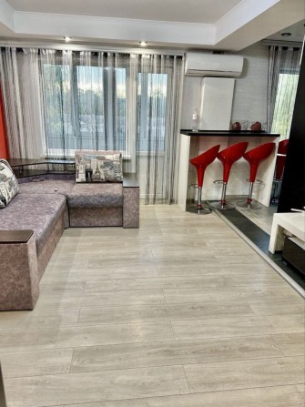 Оренда 2х кімнатної з РЕМОНТОМ і АО в ЦЕНТРІ МІСТА! - фото 1