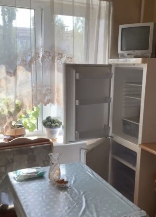 В хорошем кирпичном доме сдаётся уютная 2-комнатная квартира - фото 1